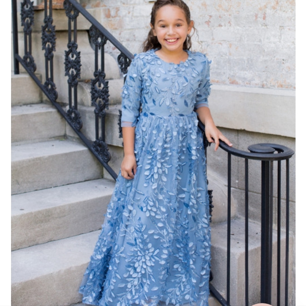 Dainty Jewels Dress..Girls XL (10/12)